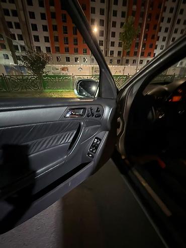 srv 3: Mercedes-Benz C-Class: 2001 г., 2 л, Автомат, Бензин, Седан — 9