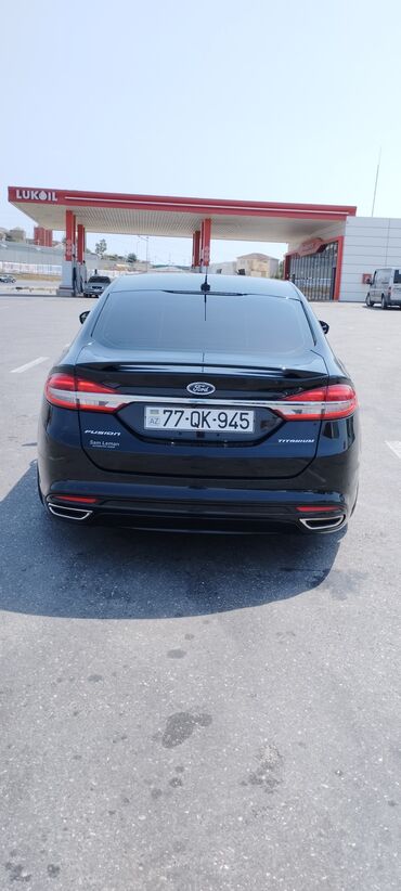 Ford: Ford Fusion: 2 l | 2018 il 205000 km Sedan — 2