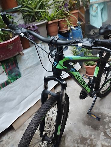 velo mtb: Veloriz 29 dağ velosipedi. Qara-yaşıl rəng kombinliyə malikdir və MTB — 5