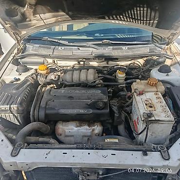 2 8: Daewoo Nubira: 2000 г., Механика, Бензин, Седан — 10