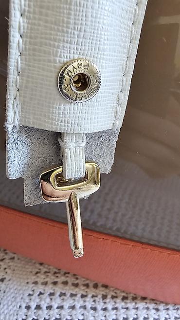 FURLA qadın çantası - Model: əl çantası, üst qapaqlı və metal kilidli
