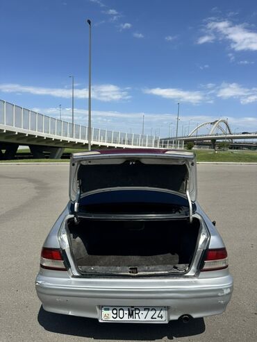 Nissan: Nissan Maxima: 3 l | 1998 il Sedan — 5