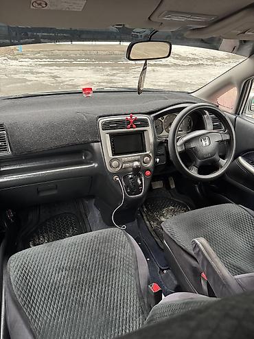 Honda: Honda Stream: 2002 г., 1.7 л, Бензин, Минивэн — 8