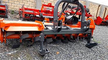 rotavator: Torpaq frezi. İş genişliyi 235 sm. Sağ sol hərəkətli tip. Türkiyənin — 3