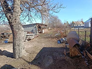 Продажа домов: Продаётся жилой дом с участком. - Капитальный двухэтажный дом из — 3