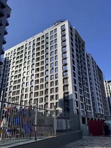 сдаётся квартира долгосрочное: 3 бөлмө, 108 кв. м, Элитка, 3 кабат, ПСО (өзү оңдоп түзөтүп бүтүү үчүн)