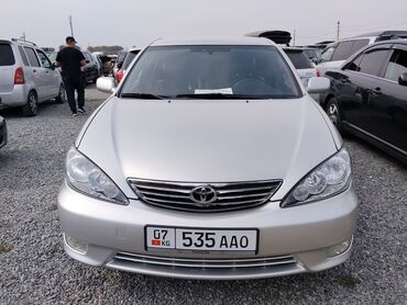 срочно продаю в связи с переездом: Toyota Camry: 2004 г., 2.4 л, Автомат, Бензин, Седан