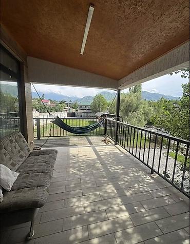Долгосрочная аренда домов: 300 м², 4 комнаты at lalafo.kg — 4 Долгосрочная аренда домов: 300 м², 4 комнаты — 4