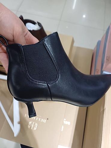 Čizme: Novo od 36 do 41. prelepi modeli . poručivanje u inbox od 4700 do 5500 — 16