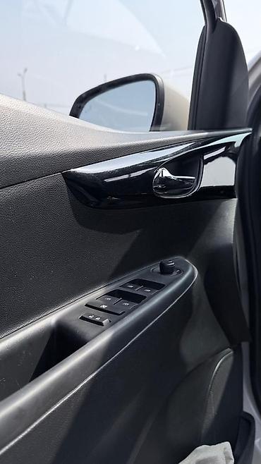 Chevrolet: Chevrolet Spark: 2018 г., 1 л, Автомат, Бензин, Хэтчбэк — 23