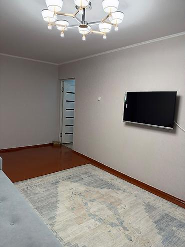 Продажа квартир: 2 комнаты, 44 м², 11 мкр 104 серия, 2 этаж — 2