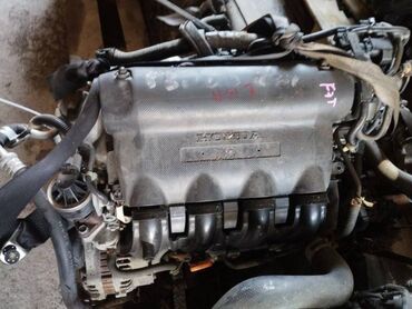 Двигатели, моторы и ГБЦ: Двигатель Honda Fit GD1 L13A 2002 (б/у)