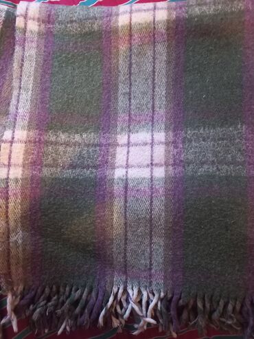 шерстяное одеяло ссср купить: Продаю плед шерстяной ( Турция). Размер 1 м 65 см×2 м. Почти не