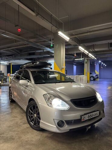 машыны под выкуп: Toyota Caldina (в кузове универсал), серебристый цвет. Машина в