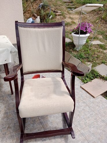 visece stolice za sobu: Stolica za ljuljanje, bоја - Bež, Upotrebljenо