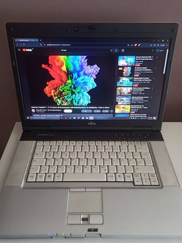 Fujitsu: Fujitsu Celsius H700 / 15.6 LED / Baterija +2h / Intel I5 Prodajem — 2