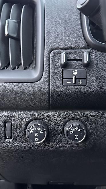 70 сом: Chevrolet Colorado: 2020 г., 3.6 л, Автомат, Бензин, Пикап — 10