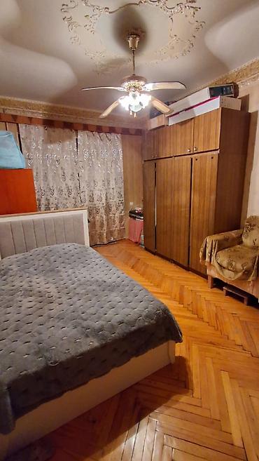 Mənzillər: Qanuni 3 otaq minsk lahiyə. Tavan 2.85 Real alıcıya. Əmlakçılar — 3