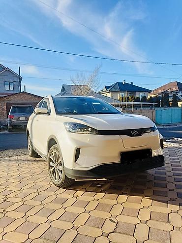 Weltmeister: Weltmeister EX5, 2021 г., 138000 км, Передний, В наличии — 2