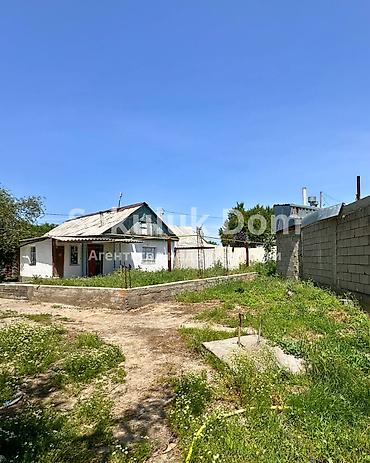 семье: 🏠Продается дом в с. Сокулук, верхняя зона 🟡 Комнаты: 3 🟡 Участок: 8 — 1