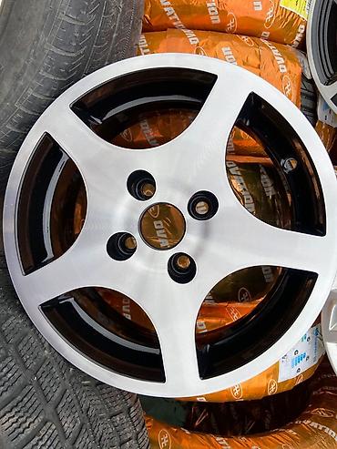 kiya sarnto: R14 Hunday acent kiya rio nissan note.cati qiriqi eyrisi yoxdur — 3