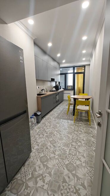 продажа квартиры в бишкеке без посредников: 3 бөлмө, Кыймылсыз мүлк агенттиги, Чогуу жашоосу жок, Толугу менен эмереги бар