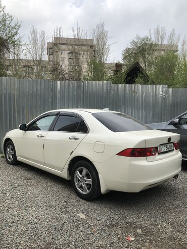 Honda: Honda Accord: 2004 г., 2 л, Автомат, Бензин