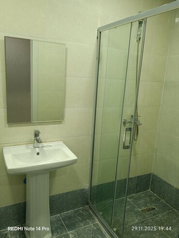 Uzunmüddətli kirayə mənzillər: Mənzil – zövqlə təmirli, tam mebellidir - Planlama: Geniş dəhlizdən — 4