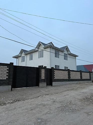 Продажа домов: 5 и более комнат, 200 м², 4 соток, Бишкек, Ак-Ордо 3 ж/м Риэлтор — 1