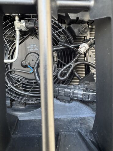 Toyota: Toyota Land Cruiser Prado: 2020 г., 4 л, Автомат, Бензин, Внедорожник at lalafo.kg — 14 Toyota: Toyota Land Cruiser Prado: 2020 г., 4 л, Автомат, Бензин, Внедорожник — 14