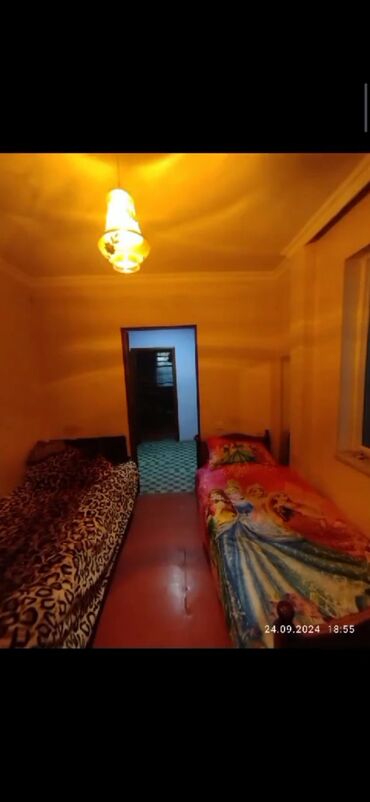 Həyət evləri və villaların satışı: 3 sot torpaqda 5 otaqlı həyət evi satılır Əfqan baglarinda. Reyal — 11