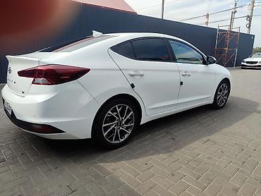 Продажа авто: Hyundai Avante: 2019 г., 1.6 л, Автомат, Бензин, Седан — 4