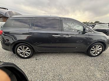 машина на 10 человек: Kia Carnival: 2019 г., 2.2 л, Автомат, Дизель, Минивэн — 4