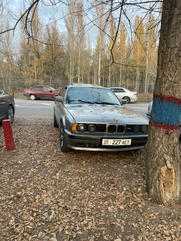 BMW: BMW 520: 1990 г., 2 л, Механика, Бензин, Седан — 11