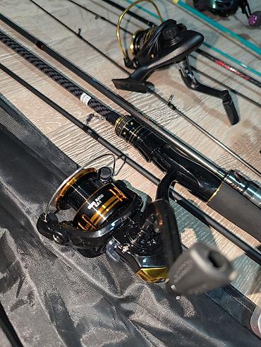 Другое для охоты и рыбалки: Набор для спиннинговой рыбалки Состав: - Спиннинги (несколько — 7