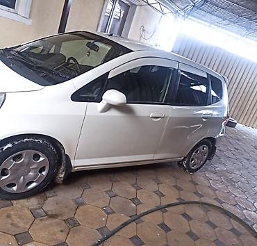 Honda: Honda Fit: 2004 г., 1.5 л, Вариатор, Бензин, Хэтчбэк — 2