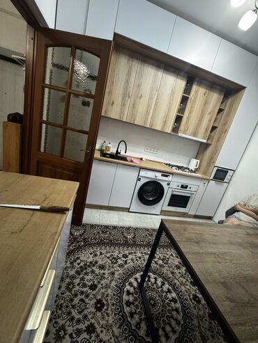 частные дома: 2 комнаты, 55 м², Сталинка, 2 этаж, Косметический ремонт at lalafo.kg частные дома: 2 комнаты, 55 м², Сталинка, 2 этаж, Косметический ремонт