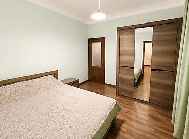 поменяюсь: 2 комнаты, 58 м², Азия Молл Сталинка, 2 этаж, Старый ремонт — 4