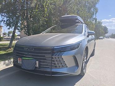 gen kg: BYD Qin: 2025 г., 1.5 л, Автомат, Гибрид, Фастбек — 1