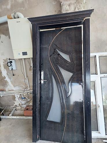 qazel tac: Qapı dəsti – dekorativ şüşəli, qara rəngli 2 eded otağ qapısı 1 de — 1