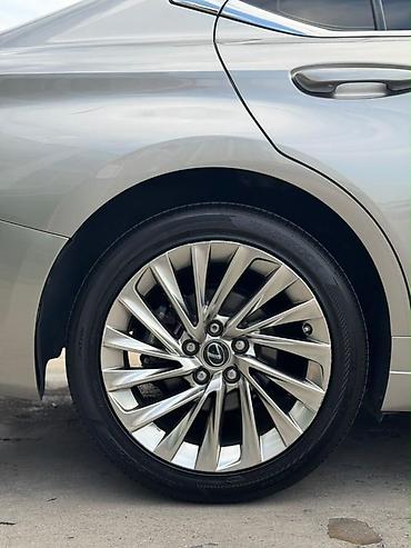 es300h 2014: Lexus ES: 2020 г., Гибрид, Седан — 8