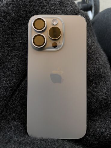 мобильные телефон: IPhone 15 Pro, Колдонулган, 256 ГБ, Natural Titanium, Коргоочу айнек, Каптама, Куту, 89 %