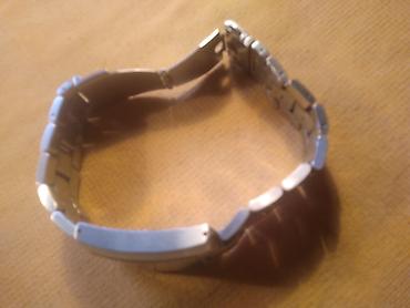 magnet sat: Ženski HAAS & Cie Švajcarski kvarcni sat širina 2,7 cm dužina — 5
