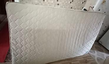 yataş matras: Matras. ölçü- 2m×1,20 (2ci əldir) - Ölçü: təxmini iki nəfərlik - — 1