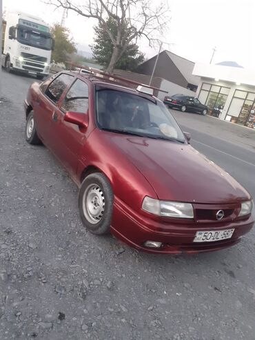 Opel: Opel Vectra: 1.8 l | 1993 il 200000 km Sedan