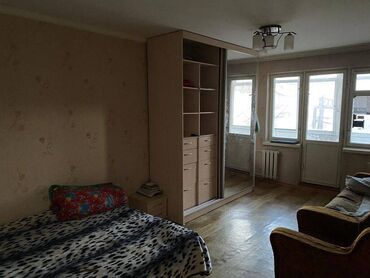 Продажа квартир: 2 комнаты, 43 м², 104 серия, 2 этаж, Старый ремонт