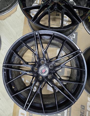 vossen r19: Литые Диски R 19 Vossen, Комплект, отверстий - 5, Б/у — 5