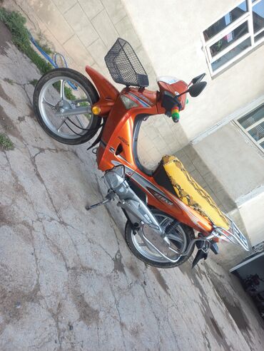 квадратцикл мото: Макси скутер Honda, 125 куб. см, Бензин, Б/у