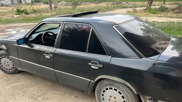 Mercedes-Benz: Mercedes-Benz W124: 1992 г., 3 л, Автомат, Дизель, Седан