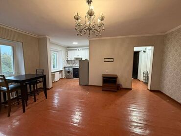 снять квартиру ош на месяц: 2 комнаты, 45 м², Индивидуалка, 4 этаж, Старый ремонт